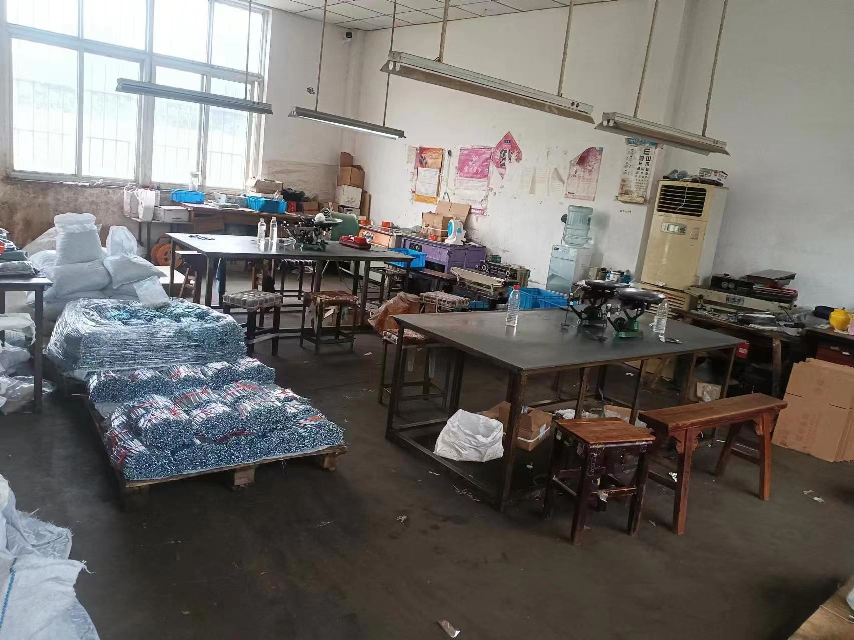 Hangzhou Zhenrong Import and Export Co., Ltd ligne de production en usine