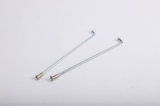 Spikes de moto en acier inoxydable avec protection contre la corrosion des mamelons en zinc