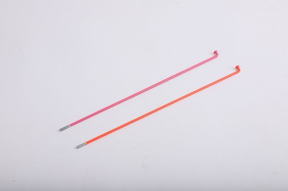 Résistance à la traction des motos Spikes et Nipples Couleur Titan